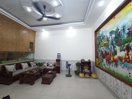 Bán nhà phố Vọng Hai Bà Trưng Hà Nội, diện tích 40m2, 5 tầng, giá bán 2.95 tỷ