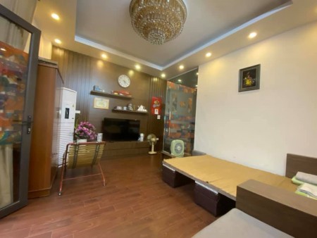 Bán nhà cạnh Lotte 72 tầng, Đào Tấn, ô tô đỗ cửa, 3 bước ra mặt phố, dt 48m2, giá 7 tỷ