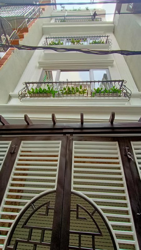 Bán nhà Lê Trọng Tấn, Hà Đông, Kinh doanh tốt, Tặng nội thất xịn, 50m2, 4,3 tỷ