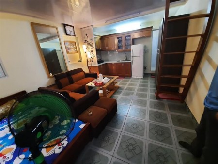 Siêu phẩm pháo Đài Láng, tiền nhỏ diện tích to, dt 33m2, giá bán 2.8 tỷ, bàn giao y hình