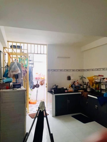 Bán gấp nhà HXH Thống nhất, P.11, Gò Vấp, 4 phòng ngủ, dt 70m2, giá bán 5.6 tỷ