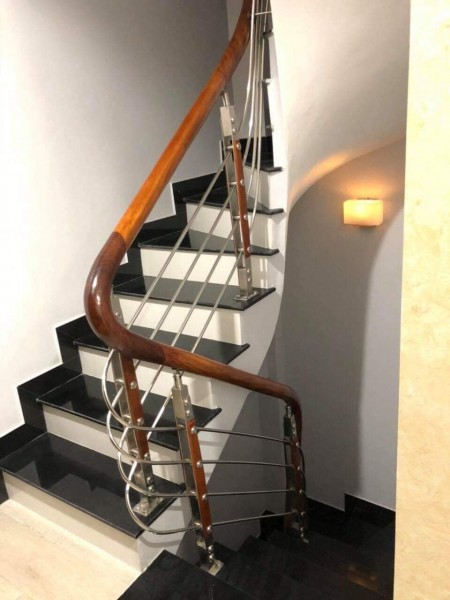 Bán nhà đường Nguyễn Trãi, Thanh Xuân, 30m2, 5 tầng, MT 4 m, giá chỉ 3.2 tỷ. Liên hệ: 0368781929