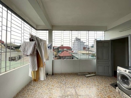 Được giá bán luôn nhà Tả Thanh Oai, ngõ rộng đường thông, dt 45m2, giá bán 3.5 tỷ