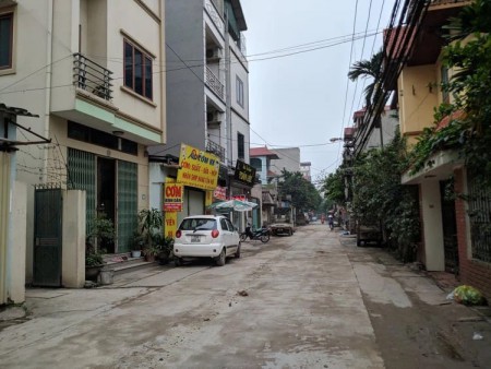 Đất phân lô học viện Nông Nghiệp Trâu Quỳ, đường ô tô hiếm, thanh khoản tốt