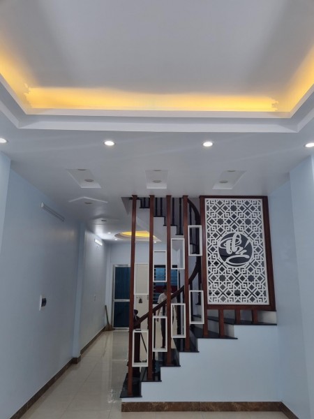 Nhà Mỹ Đình vài ba bước ra mặt phố, khách mua vừa ở vừa làm văn phòng, ngõ thông