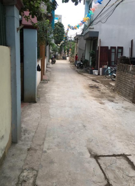 Bán nhà Vân Canh, nhà mới dt 36m2, 5 tầng, mt rộng, ngõ thông giá chỉ nhỉnh 2 tỷ xíu