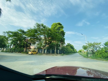 Đi đến slide 1