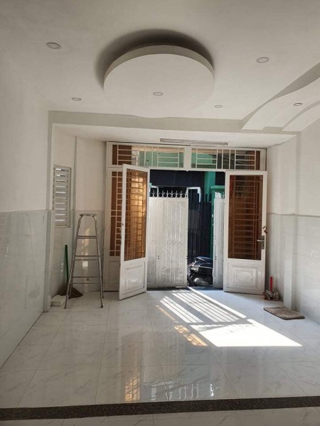 Nhà nguyên căn đẹp hẻm Bùi Đình Tuý, phường 12, Bình Thạnh, dt 30m2, giá bá 3.2 tỷ