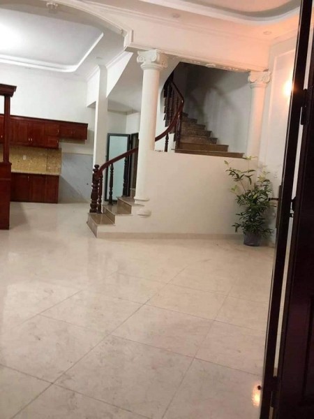 Bán nhà Quận Hoàng Mai - Định Công Thượng, 4 tầng diện tích 52m2, ô tô, giá 4.7 tỷ
