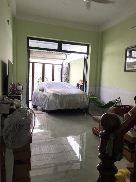 Bán nhà đường 16, Linh Trung, Quận Thủ Đức, dt 4mx18m, giá bán 7.7 tỷ, lhcc