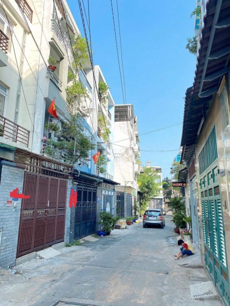 Bán nhà hẻm xe hơi đường Tô Hiến Thành Quận 10, diện tích 4x10m, gần Big C
