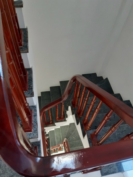 NHà mới chỉ 2,1 tỷ Lung linh, vị trí xinh xinh ngay cạnh Vinhome riverside