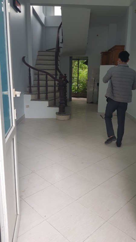 Nhà Vạn Phúc, vị trí trung tâm, an sinh tốt, diện tích 45m2 chỉ hơn 3 tỷ