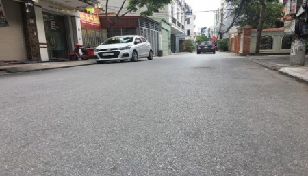 Bán nhà nguyên căn Quận Ba Đình, giá chỉ 3.8 tỷ, cực hiếm diện tích 52m2, lh 0973229899