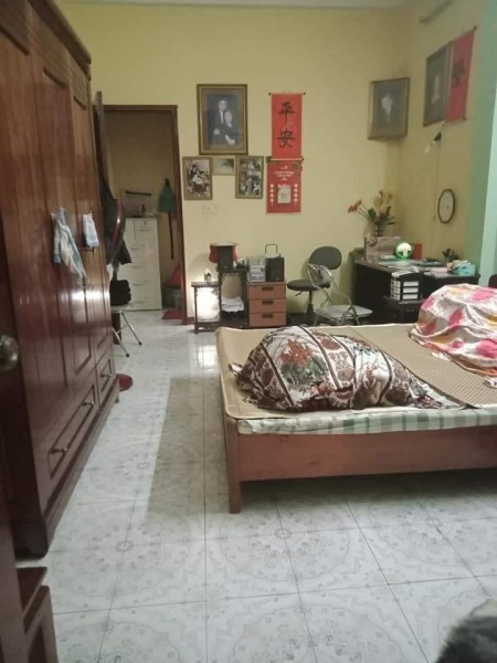 Chính chủ bán nhà phố hồng mai 3 PN Hai Bà Trưng giá bán 3,25 tỷ