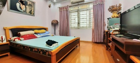 Bán nhà Phú Đô, trung tâm Nam từ Liêm, gần bộ Ngoại Giao, diện tích 46m2, giá 4 tỷ