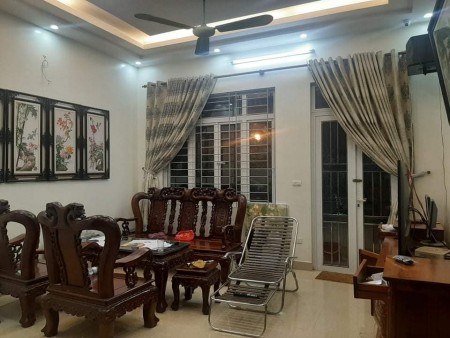 Bán nhà đẹp ở ngay, Phan Đình Giót dt 35m2, 4 tầng, giá bán chỉ 2.9 tỷ Hà Đông