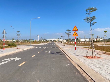 Bán gấp đất nền 100m2 thổ cư tại mặt tiền QL1A KDC Bàu xéo Trảng Bom