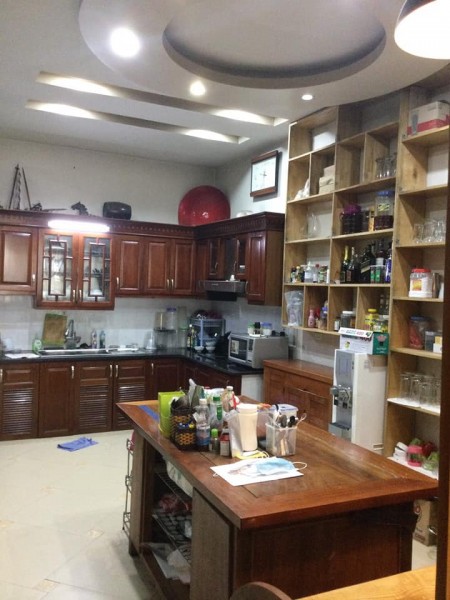 Chính chủ bán nhà mặt phố Hoàng Như Tiếp, DT: 102m2, MT: 6m, kinh doanh sầm uất, 25.5 tỷ