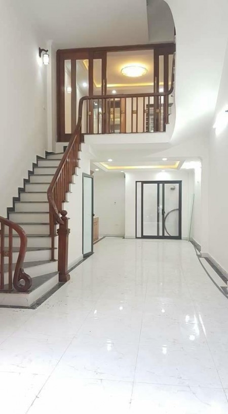 Bán nhà gía rẻ mùa dịch cực đẹp 5 tầng, hiếm có khó tìm.tại Xuân Phương Nam Từ Liêm LH: 0866657649