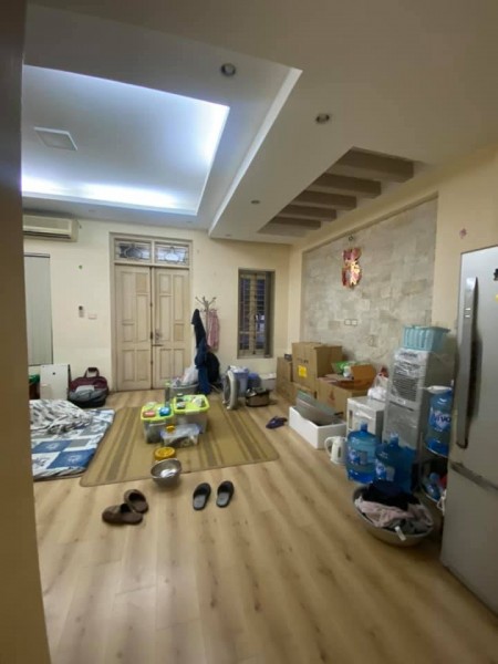 Bán nhà Khuất Duy Tiến, Thanh Xuân, dt 37m2, 5 tầng, ô tô tránh, kd, giá chỉ 8,1 tỷ
