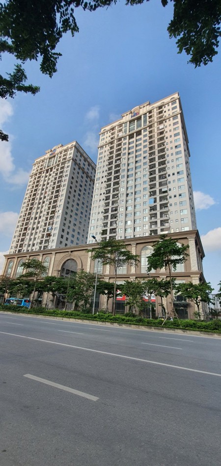 Bán CC 3PN View Hồ Tây full nội thất CK 3.5% +QT50tr, LS 0% từ 4,1 tỷ