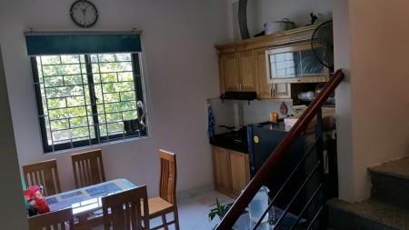 Bán nhà Yên Nghĩa, Hà Đông, gần đường ô tô dt 37m2, giá chỉ 1.75 tỷ, lhcc