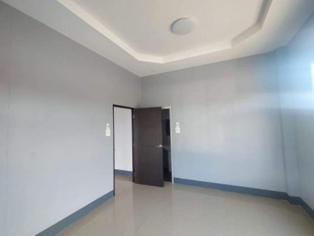 Bán nhà Trường Chinh khu sầm uất đường thông thoáng ngay khu công nghiệp Tân Bình