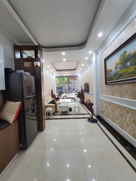 Bán nhà Chiến Thắng, Hà Đông, Kinh doanh sầm uất ngày đêm, dt 50m2, giá 6.5 Tỷ