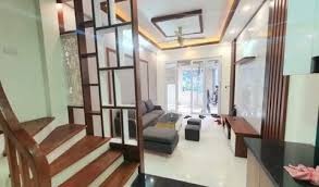 Bán nhà đẹp, dt 32m2, 4 tầng giá 3 tỷ ngõ ô tô phố Vũ Thông Phan quận Thanh Xuân 0988650989