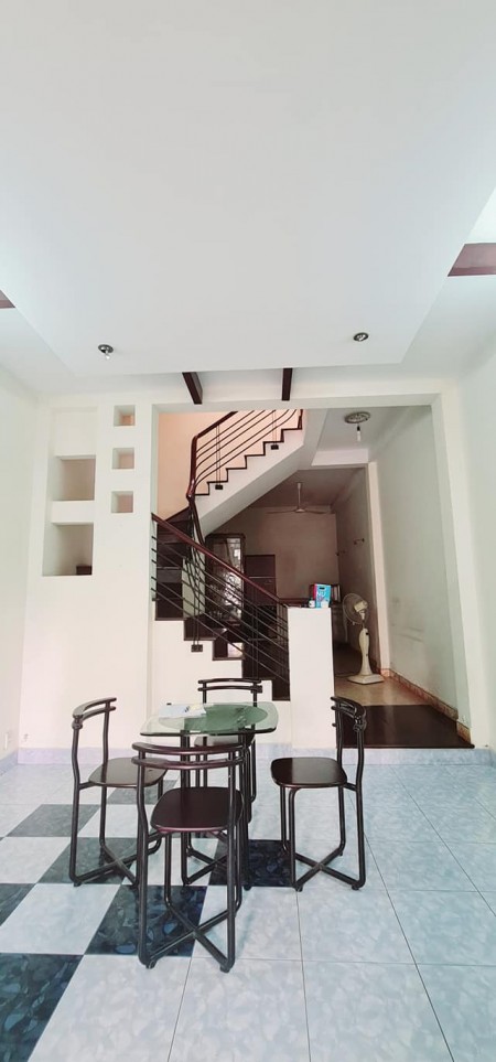 Bán nhà Quận Phú Nhuận Nguyễn Đình Chính Giá Sốc 12 Tỷ HXH, Vị Trí đẹp, dân trí cao, Nở Hậu