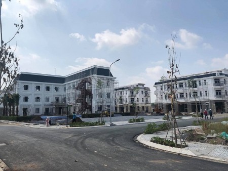 Đi đến slide 7