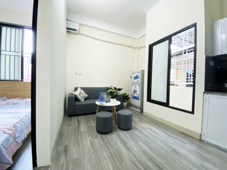 Chính chủ cho thuê căn hộ mini còn mơi, yên tĩnh tại ngõ 136 Chùa Láng, đủ đồ dùng