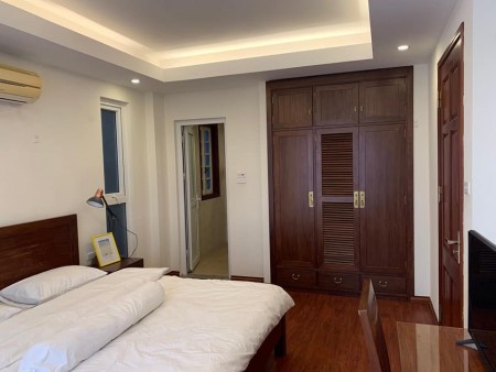 Bán nhà mặt phố Đặng Văn Ngữ diện tích 181m 3 tầng mt 6.5m giá chỉ 30.5 tỷ