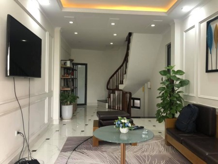 Nhà Kinh Doanh Nhỏ, Ôtô Đỗ, Phố Cầu Am diện tích 38m2 x 4 tầng giá 3,75 tỷ