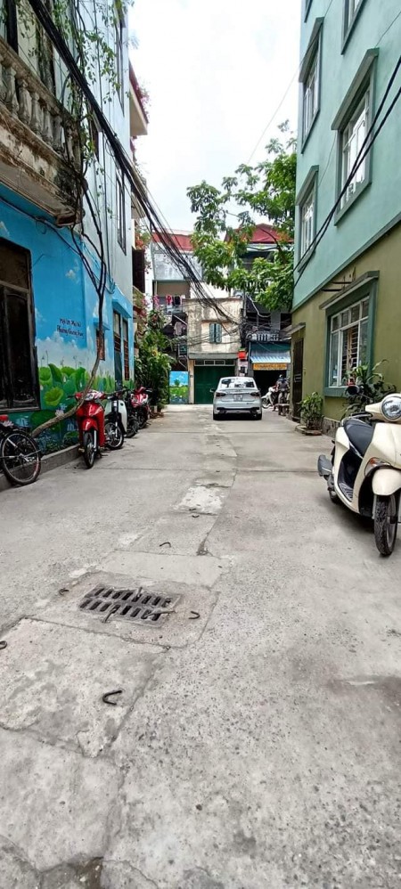 Bán nhà phố Minh Khai, an ninh tốt, ở luôn, 40m2, 2.45 tỷ