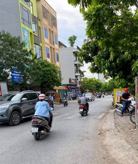 Bán nhà Tô Hiệu trung tâm Quận vài bước ra chợ rất hiếm, giá bán 5 tỷ, thương lượng