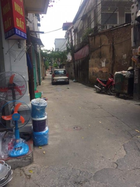 Bán nhà dt 42m2, giá chỉ 1.6 tỷ không thể rẻ hơn bán đất Ngũ Hiệp Thanh Trì, lhcc