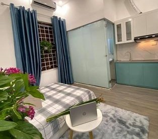 Bán nhận ngay nhà lô góc Phố Dương Quảng Hàm, Cầu Giấy, đt 65m2, 5 tầng chỉ 4,4 tỷ.