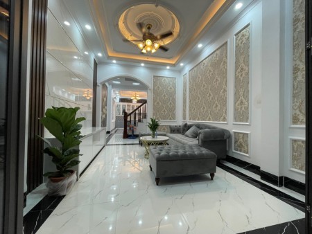Chính chủ bán nhà Nguyễn Khang Quận Cầu Giấy, đúc 4 tầng kiên cố, 2 mặt ngõ thoáng
