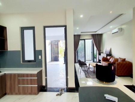 Diện tích 75m2, 4 Tầng, đường Nội Bộ 8m Đào Tông Nguyên, thị trấn Nhà Bè