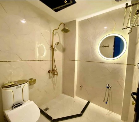 Nhà đẹp Văn Phú diện tích sử dụng 40m2 đúc 5 tầng lô góc, nhà mới chỉ 2.85 tỷ