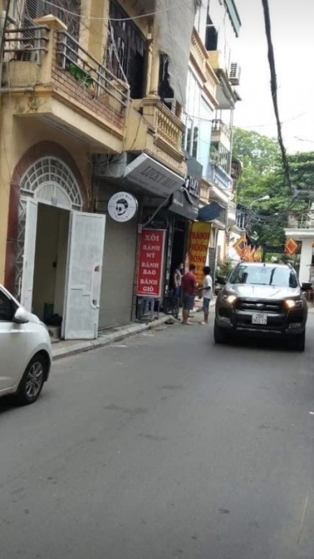 Hoàng Hoa Thám Quận Ba Đình dt 50m2, 5 tầng, mty 9m, gara, kinh doanh, view hồ B52