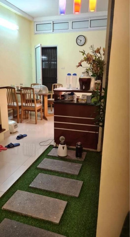 Bán nhà Kim Mã Thường, diện tích 59m2, 3 tầng liên hệ 092 234 6363, nhà khung cột chắc chắn