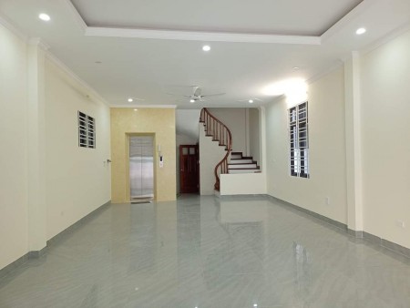 Bán nhà 60m x 7 tầng đường Lạc Long Quân, Cầu Giấy, Thang máy, Ô tô, Kinh doanh