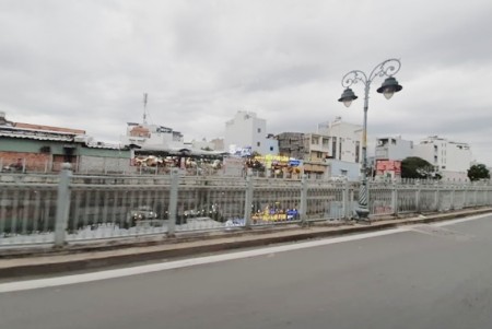 Đi đến slide 4