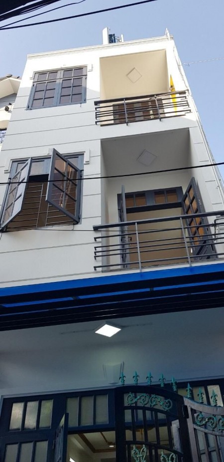 Nhà Gò Vấp hẻm xe hơi diện tích khủng, dt 80m2, 4 tầng, giá bất ngờ, lhcc