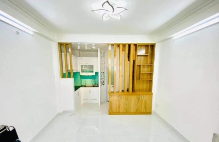 Nhà mới bán gấp đường Thành Mỹ Tân Bình, dt 35m2 3 tầng, hẻm xe hơi, giá 4.05 tỷ