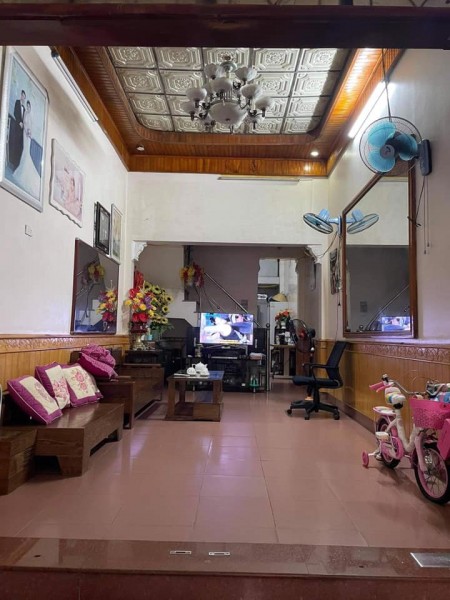 Bán nhà đường Lê Trọng Tấn Hà Đông, cực rẻ nhỉnh 2.3 tỷ, dt 46m2, nhà ngõ ô tô, kinh doanh