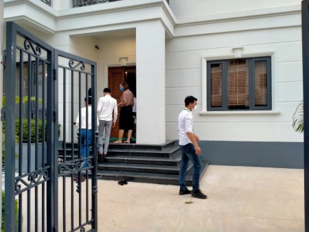 Đi đến slide 2